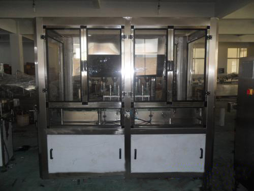 香辣酱颗粒灌装机